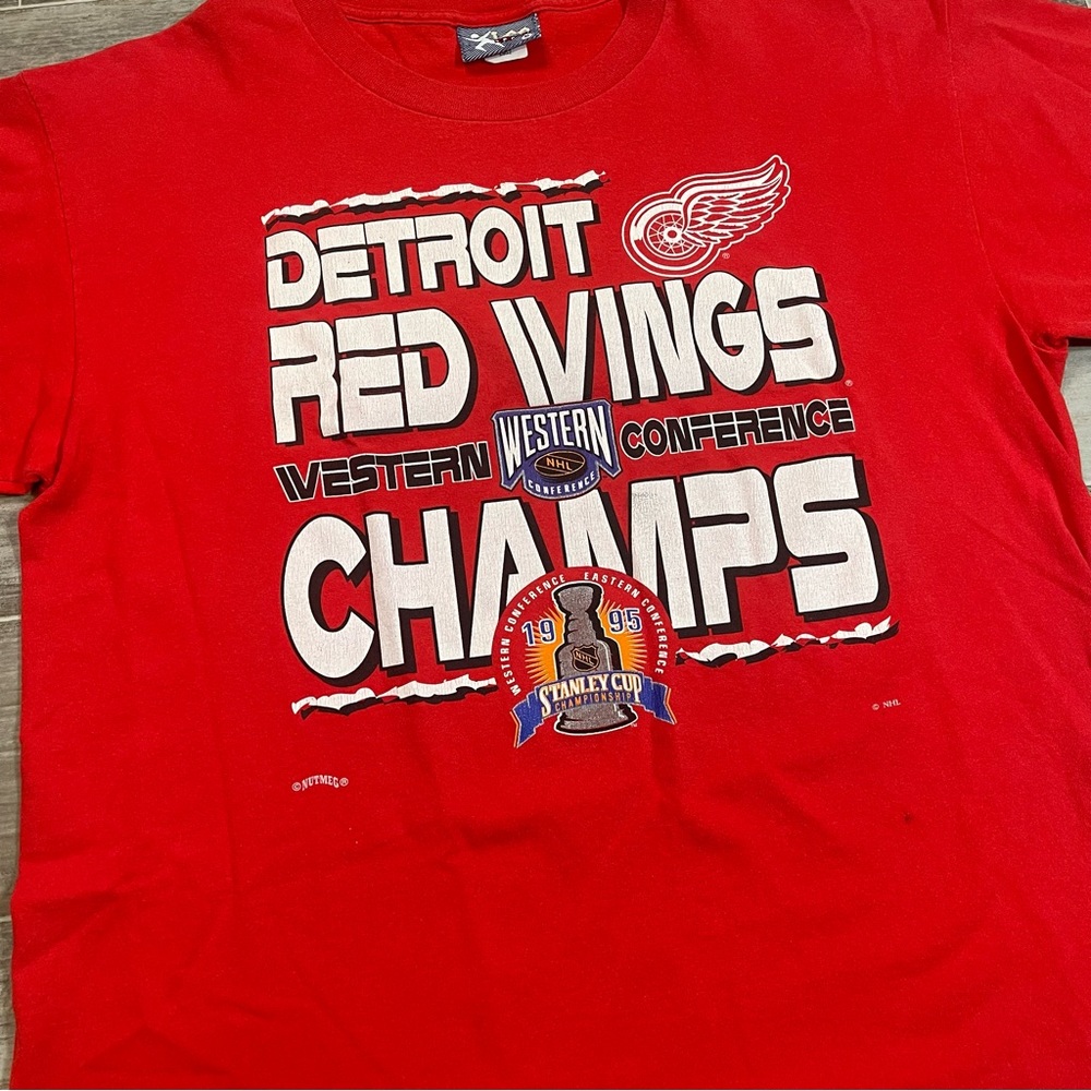 Vintage Detroit Red Wings Championship T Shirt 1995 NHL Nutmeg Mills Red